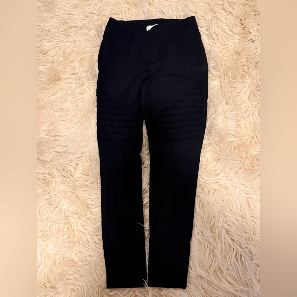 Market and spruce ribbed moto style leggings size S